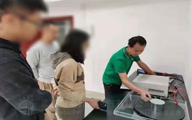 国电西高前往佛山供电局提供调试服务